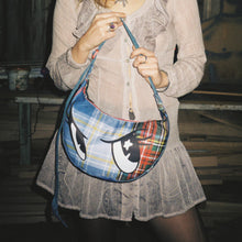 Load image into Gallery viewer, 'Poisonous Possession holder'