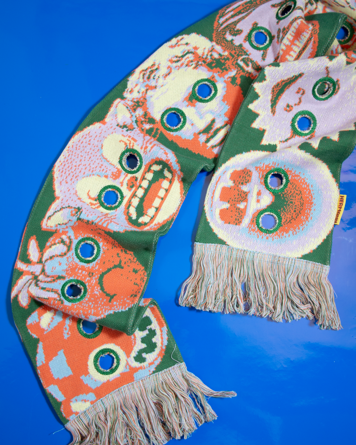 'Mask' Scarf
