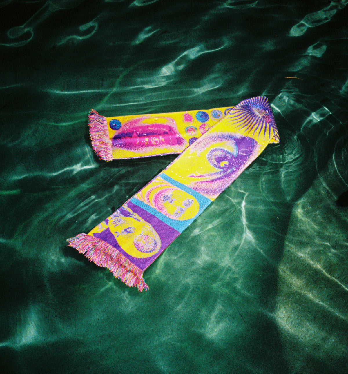 ‘Futurism’ Football Scarf
