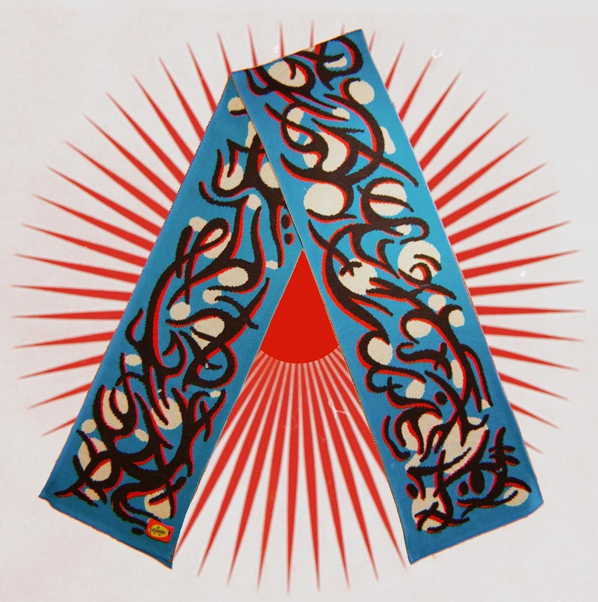 'Criminal Coral' pure woollen scarf
